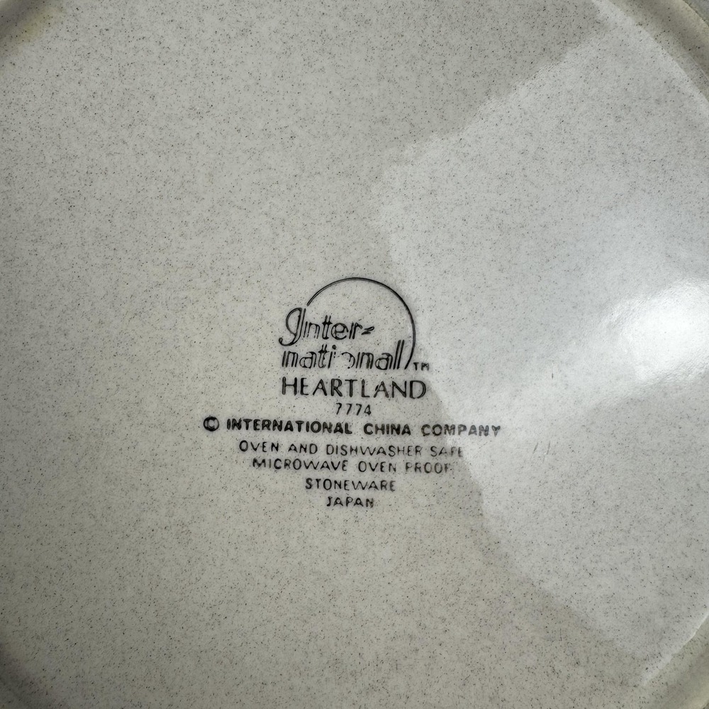 Vintage International China Heartland Chop Plate Large Beige Farm Scene Japan - Picture 7 of 10